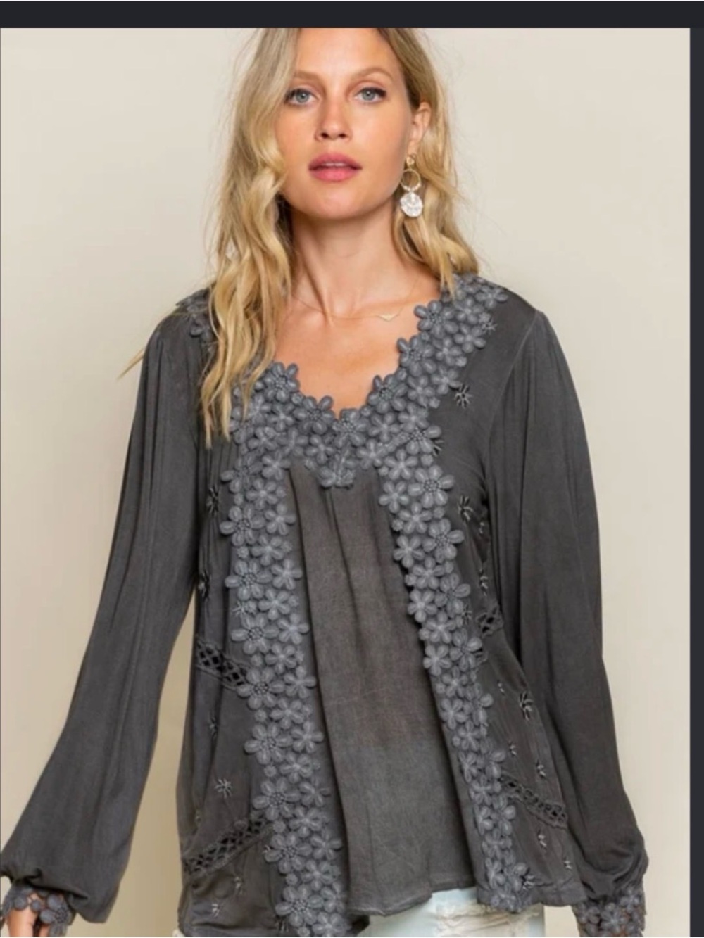 POL Gray Floral Appliqué V-Neck Tunic